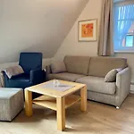 Haus an den Wiesen Austernperle