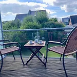 Haus an den Wiesen Austernperle